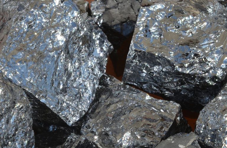 silicio en placas solares