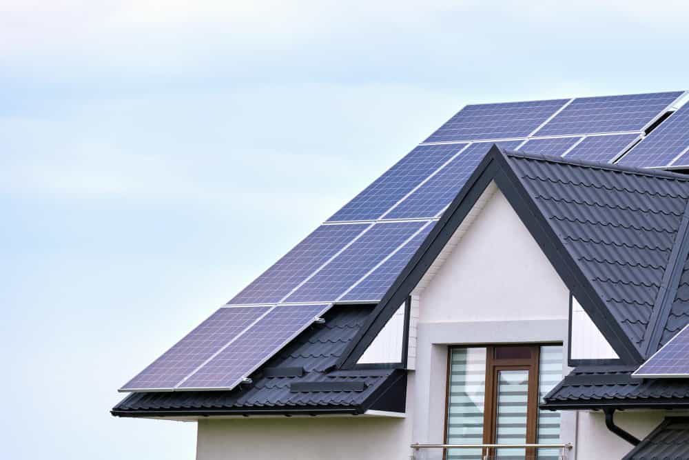 Diferentes tipos de placas solares fotovoltaicas para aprovechar la energía solar
