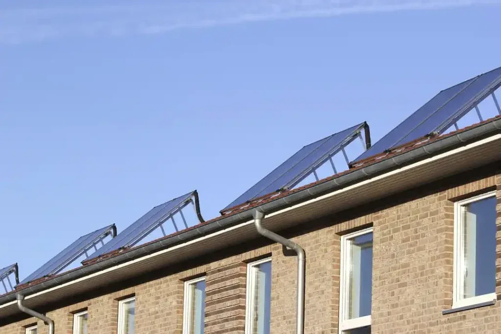 Se puede poner placas solares en un piso de alquiler